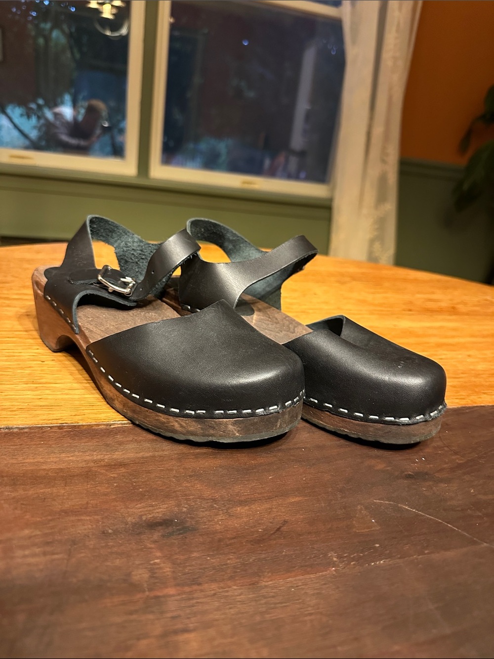 Lotta From Stockholm low heel strap clog, black, 38
